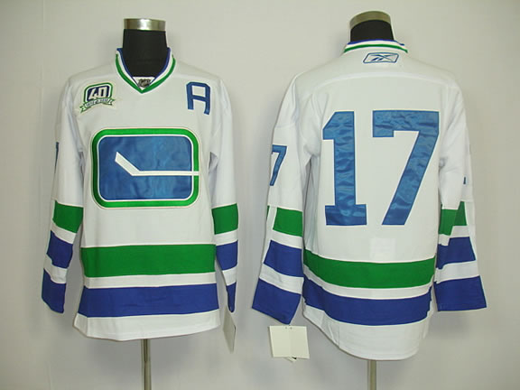 Vancouver Canucks #17 Kesler with 40th patch A patch white 3rd Jerseys,We sell and wholesale Vancouver Canucks #17 Kesler with 40th patch A patch white 3rd Jerseys on line form chian!