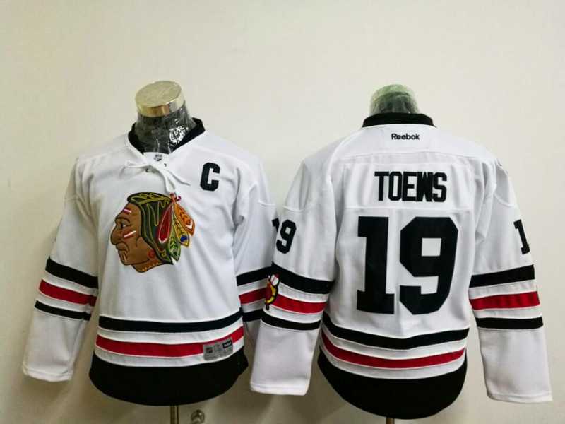 Youth Chicago Blackhawks #19 Jonathan Toews White 2017 Winter Classic Stitched Jersey,We sell and wholesale Youth Chicago Blackhawks #19 Jonathan Toews White 2017 Winter Classic Stitched Jersey on line form chian!
