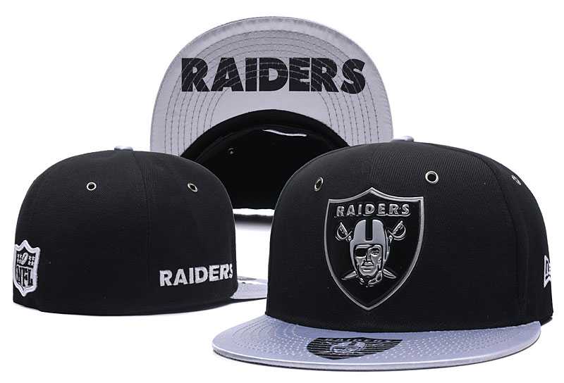 Raiders Team Logo Black Fitted Hat LXMY,We sell and wholesale Raiders Team Logo Black Fitted Hat LXMY on line form chian!