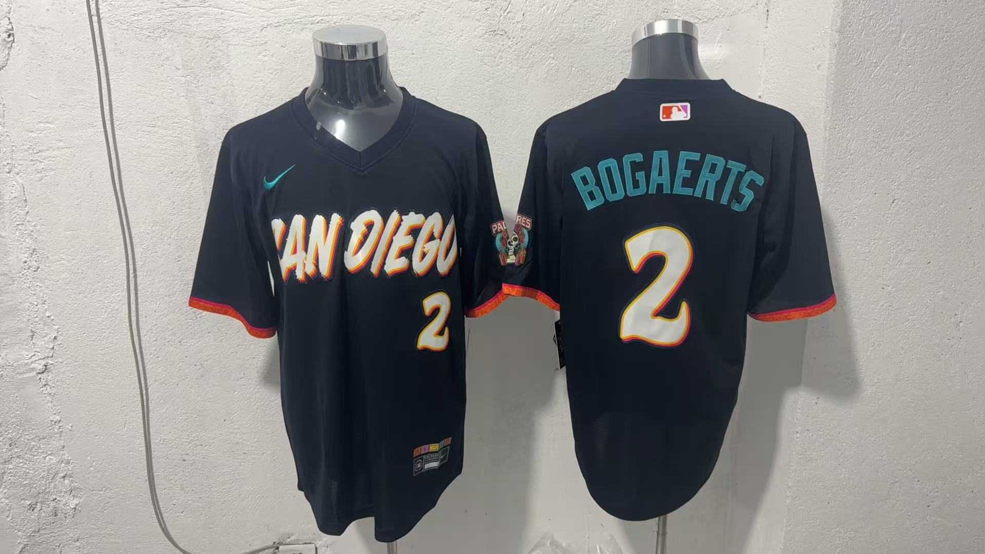 Men's San Diego Padres #2 Xander Bogaerts Black 2026 City Connect Stadium Jersey,We sell and wholesale Men's San Diego Padres #2 Xander Bogaerts Black 2026 City Connect Stadium Jersey on line form chian!